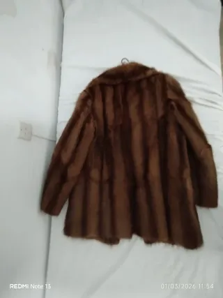 Abrigo de piel talla 40/42 de Peletería Siber