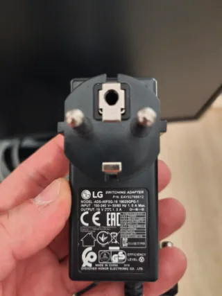 Monitor Samsung 27 + Teclado Lenovo + HDMI