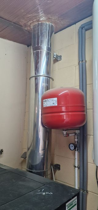 Caldera Pellets Fabrilor Oslo 32k