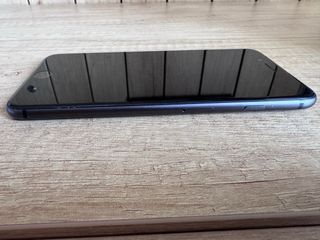 iPhone 8 Plus 64GB - Batteria appena sostituita al 100%