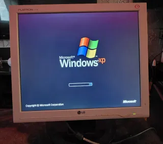 PC HP Pavilion a160.es  Pentium 4, 2.66Ghz