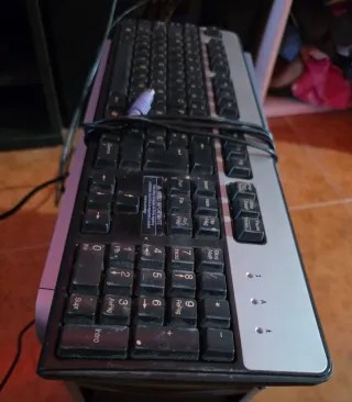 PC HP Pavilion a160.es  Pentium 4, 2.66Ghz