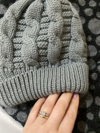 Sciarpa e cappello donna grigio