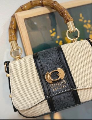 Bolso Guess Kerima Beige y Negro
