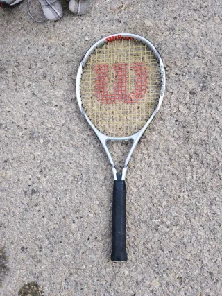 2 racchette da tennis Wilson Europa Pro con custodie