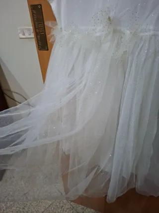 Abito elegante bianco