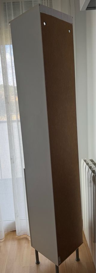 Mueble columna blanco para lavabo