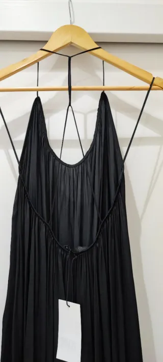 Vestito nero con pizzo nuovo