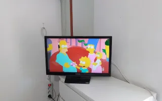 Tv 24"+soporte pared de regalo ascao