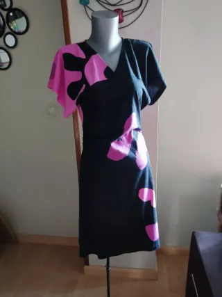 Vestido Avispada Negro y Rosa