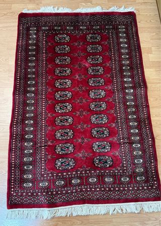 Tappeto di lana rosso e marrone