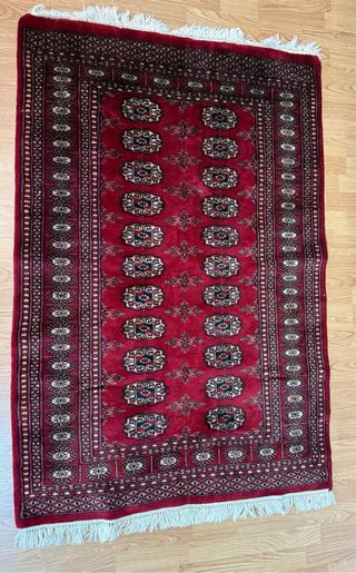 Tappeto di lana rosso e marrone