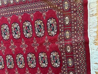 Tappeto di lana rosso e marrone