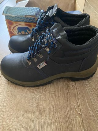 Botas de seguridad Anibal negras y azules