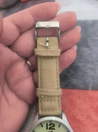 Reloj Jhon Star Beige y Plateado