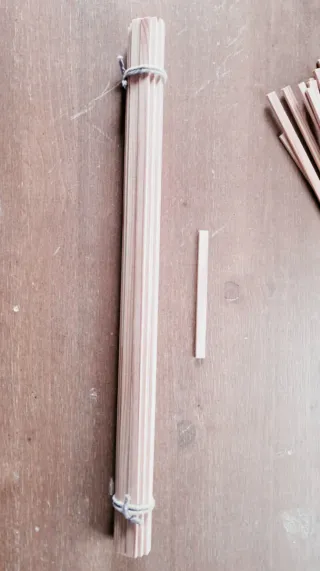 20 stecche di legno per artigianato