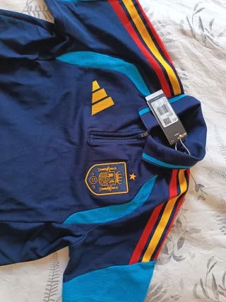 Equipación España Adidas Talla S