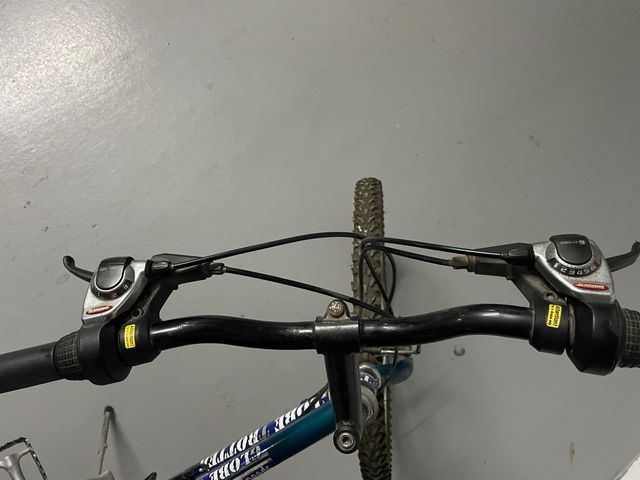 Bicicleta Globe Trotter 18 velocidades para niñ@s