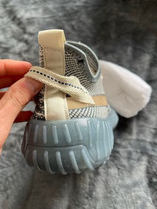 Adidas Yeezy Boost 350 V2 Gris Talla 42