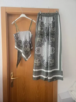Conjunto Top y Pantalón Estampado