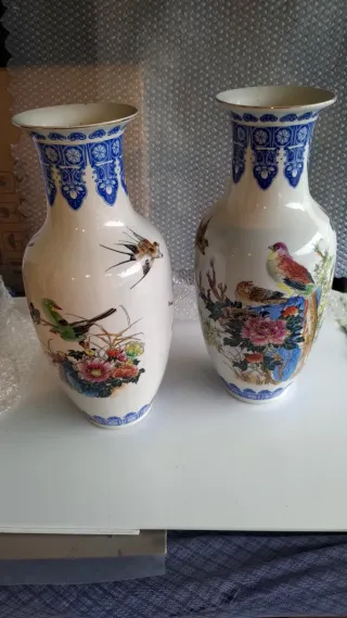 Coppia grandi Vasi Porcellana Cinesi Dipinti mano