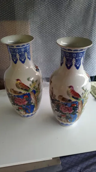 Coppia grandi Vasi Porcellana Cinesi Dipinti mano