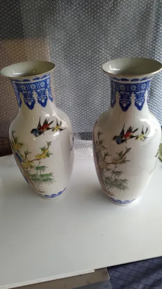 Coppia grandi Vasi Porcellana Cinesi Dipinti mano