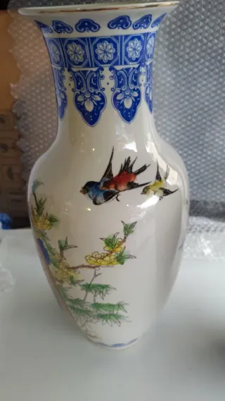 Coppia grandi Vasi Porcellana Cinesi Dipinti mano