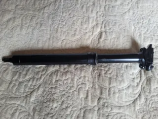 Tija telescópica 125 mm 30,9 para bicicleta.