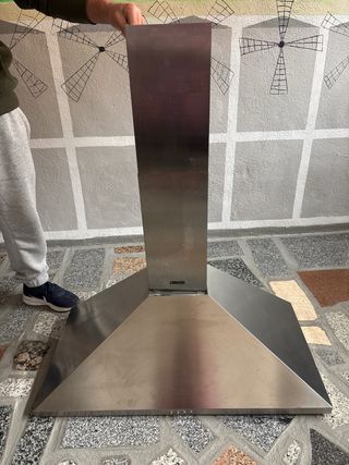 Campana extractora de cocina nueva Zanussi