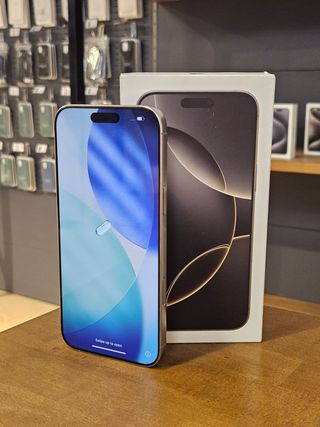 IPHONE 16 PRO MAX 256GB TITANIO BATTERIA 100%