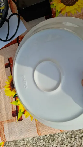 Piatto da portata con coperchio
