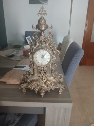 Reloj de sobremesa bronce antiguo QUARTZ