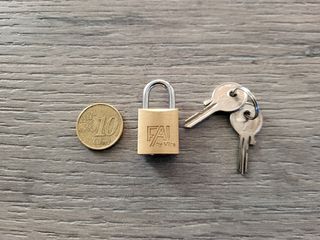 Mini Lucchetti Dorati con Chiavi