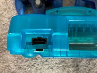 Nintendo 64 HDMI+ 3 controller+ Summer Cart 64