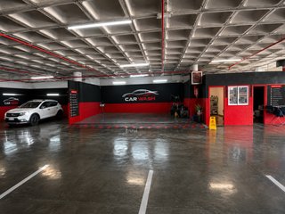 Traspaso Lavadero de Coches en Centro Comercial
