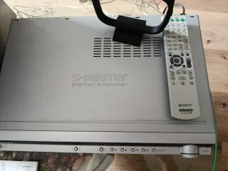 Lettore DVD Sony Radio Casse