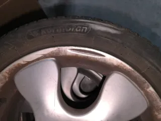 JUEGO NEUMÁTICOS Y LLANTAS ALEACIÓN 15" FIAT BRAVO