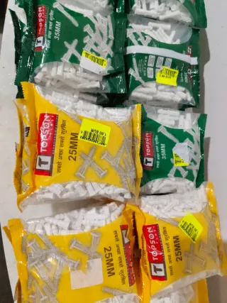 Lote 32 piezas tacos pared