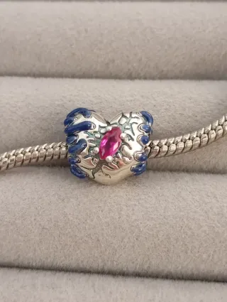 Charm corazón portal Stranger things