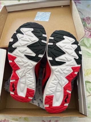 Zapatillas Joma Deportivas Niños Rojas y  talla 30