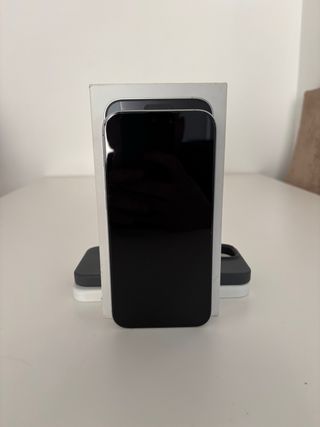 iPhone 16 Pro Max blanco CAMBIO O VENDO