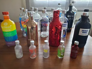 Bottiglie Absolut - Collezione o Singole. 5€ unità