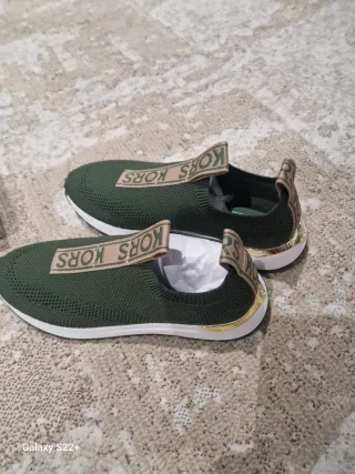 Zapatillas Michael Kors Verde y Dorado elasticas