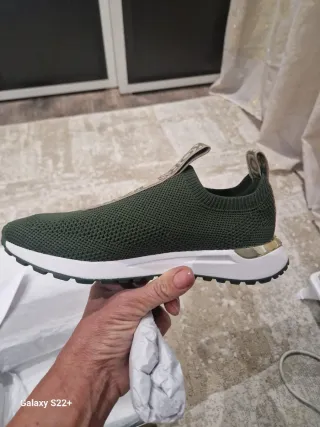 Zapatillas Michael Kors Verde y Dorado elasticas