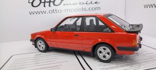 Ford Escort XR3i rojo 1/18 Ottomobile