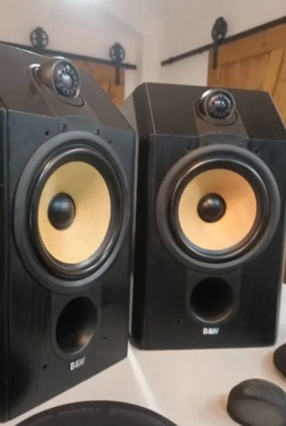 Altavoces Bowers & Wilkins CDM-1 Negros