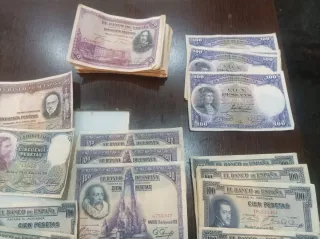Lote 104 Billetes Españoles Años 20-30
