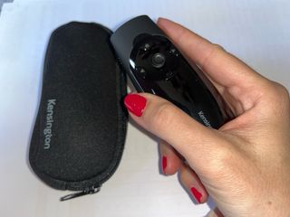 Puntero Kensington con funda y USB