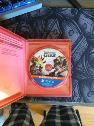 PS4 Plants vs Zombies GW2 - PlayStation Hits